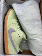 Nike SB Dunk Low Pro PRM - Liquid Lime/Wolf Grey-Black, Ophalen of Verzenden, Nieuw, Overige kleuren, Sneakers of Gympen