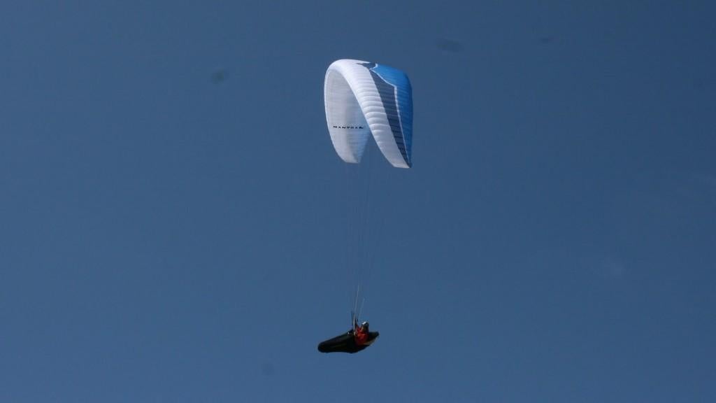 SOARCOBO: Ozone Mantra M4 L + Swing Reversible Harnas, Sport en Fitness, Zweefvliegen en Paragliding, Ophalen of Verzenden, Gebruikt
