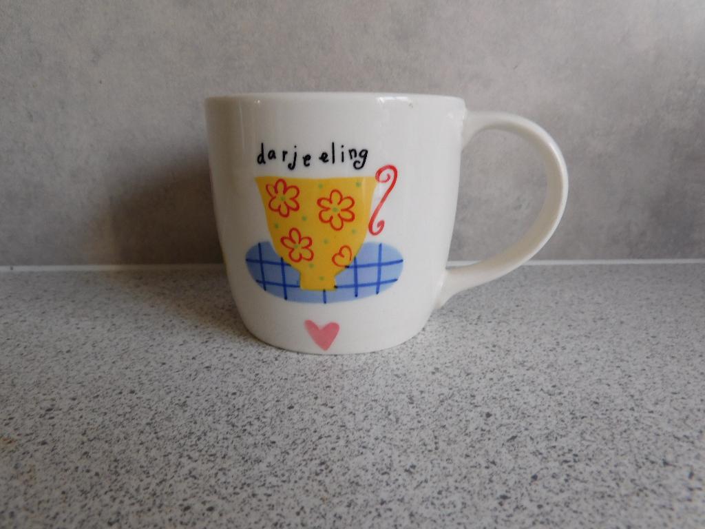 Mok 8x8,5 cm. 8591 Teatime Marks & Spencer, Ophalen of Verzenden, Zo goed als nieuw, Overige stijlen, Kop(pen) en/of Schotel(s)