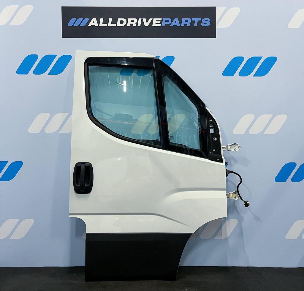 Voorportier rechts Iveco Daily VI IC194 wit 5801519999, Auto-onderdelen, Gebruikt, -, Deur, -