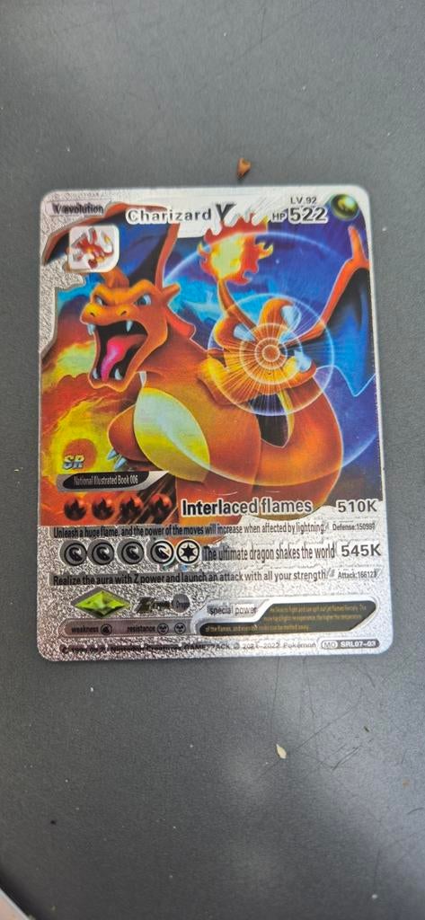 Charizard Vmax Metalen Pokémon Kaart - Zeldzaam, Ophalen of Verzenden, Zo goed als nieuw, Losse kaart, Foil