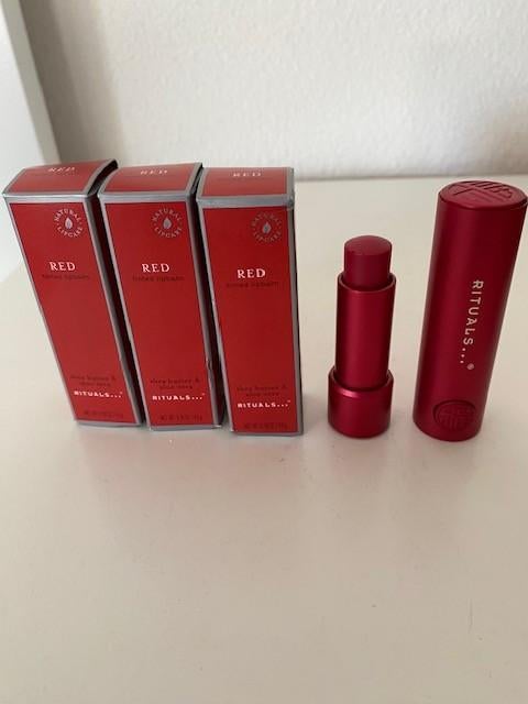 Nieuw Rituals Fortune balms red lipbalm lipbalsem, Ophalen of Verzenden, Nieuw, Rood, Handen en Nagels