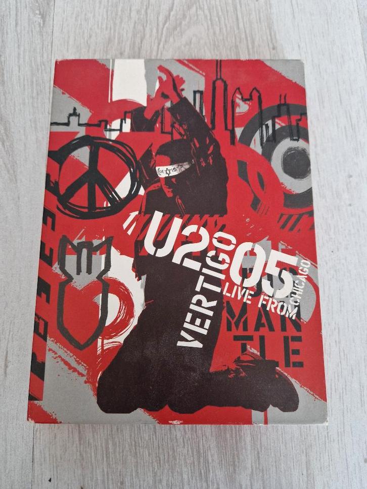 DVD U2 Vertigo - Live from Chicago, Cd's en Dvd's, Dvd's | Muziek en Concerten, Zo goed als nieuw, Muziek en Concerten, Alle leeftijden