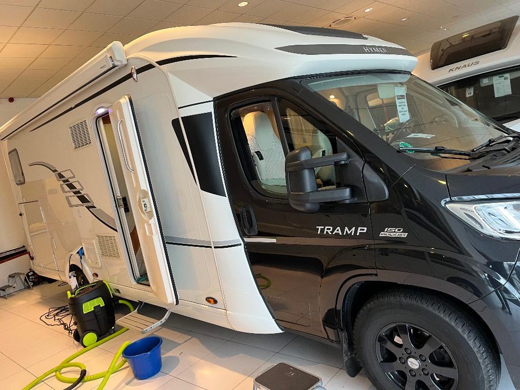 Prachtige Hymer Camper, Caravans en Kamperen, Campers, Automaat, Ringverwarming, Afzuigkap, Fiat