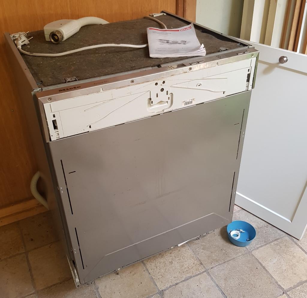 afwasautomaat Miele Active SC, Ophalen, Minder dan 85 cm, 60 cm of meer, Minder dan 10 liter
