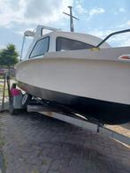 Kleine  stalen Kajuitboot 'La Luna' met Trailer, Ophalen, Gebruikt, Staal, Benzine