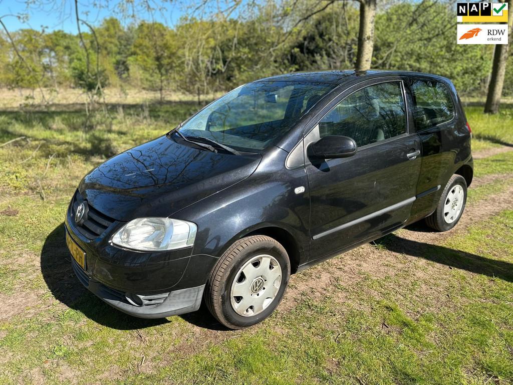 Volkswagen Fox 1.4 Trendline apk t/m 17-10-2026, Voorwielaandrijving, Airbags, 15 km/l, 4 stoelen