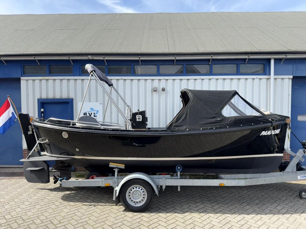 Chique Lifestyle 600 B sloep full option black edition, Niet ingevuld, 6 meter of meer, Niet ingevuld, Zo goed als nieuw