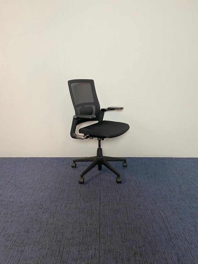 356x Bureaustoel Ahrend 2020 Verta - nieuw zwart gestoffeerd, Ophalen, Gebruikt, Zwart, Bureaustoel