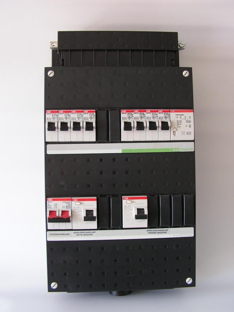 ABB busboard 1-fase groepenkast met 8 groepen, Ophalen of Verzenden, Gebruikt, Overige typen