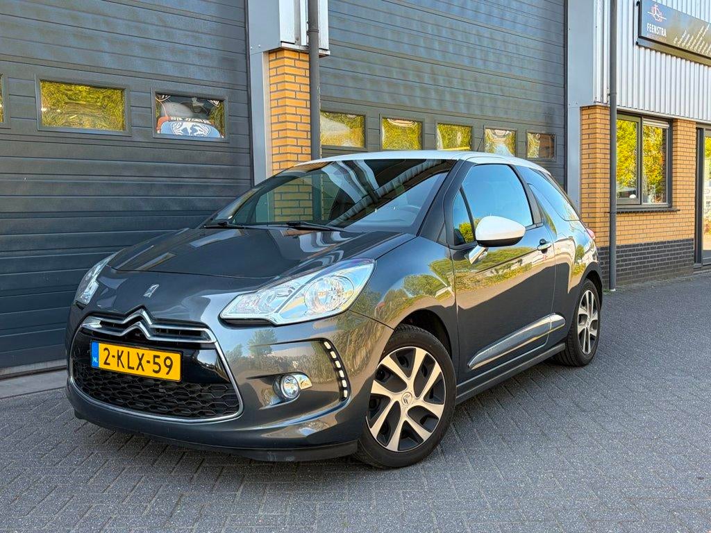 Citroen DS3 1.2 VTi Chic, Voorwielaandrijving, Euro 5, Zwart, 1199 cc