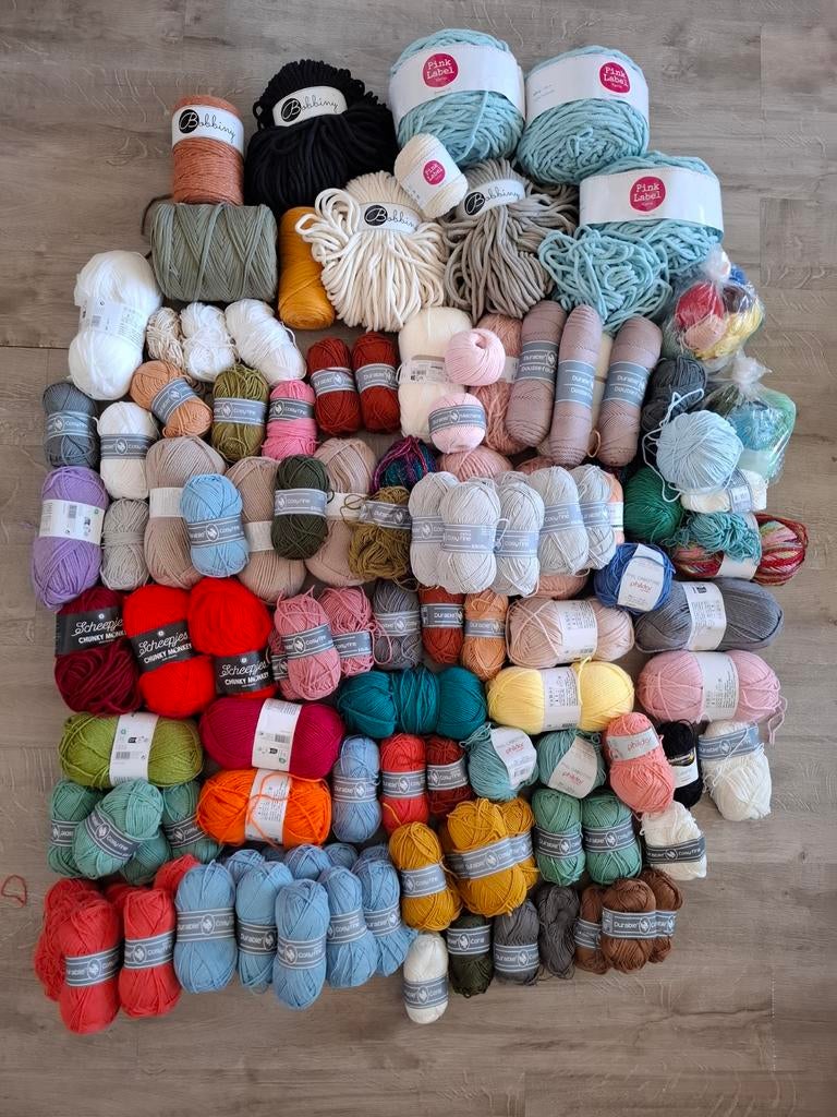 Heel veel wol, Ophalen, Breien of Haken, Wol of Garen