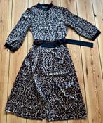 Jurk Rinascimento - Maxi dress print ceintuur - Large, Kleding | Dames, Jurken, Bruin, Ophalen of Verzenden, Zo goed als nieuw