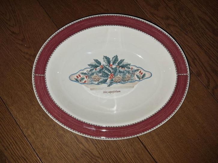 Wedgwood Sarah's Garden schaal., Huis en Inrichting, Keuken | Servies, Zo goed als nieuw, Schaal of Schalen, Wedgwood, Aardewerk