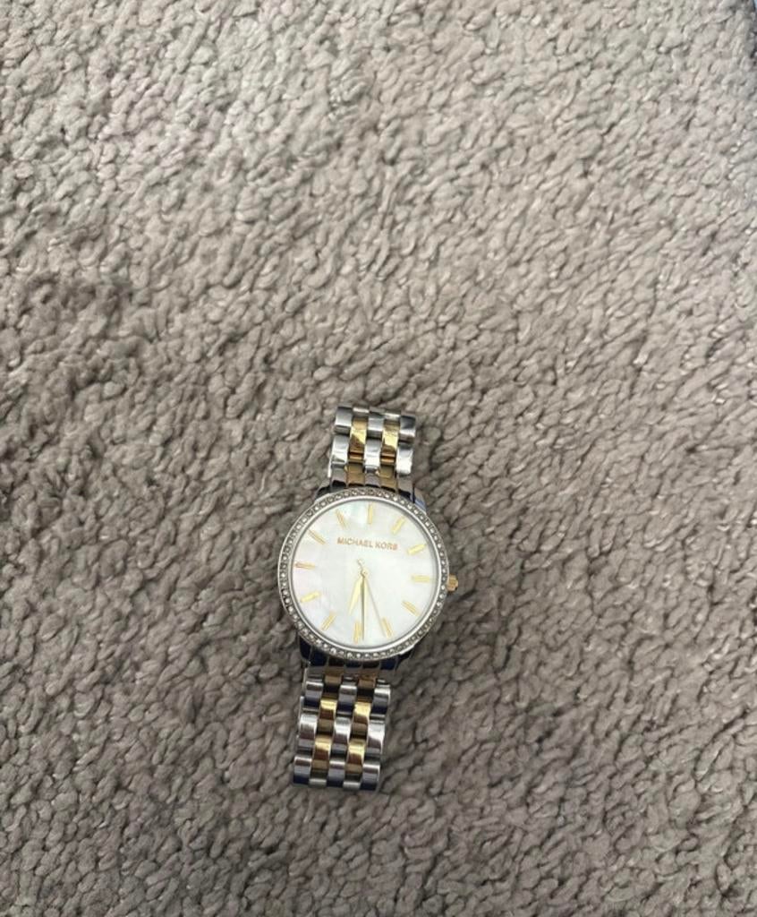 Michael Kors Horloge -, Sieraden, Tassen en Uiterlijk, Horloges | Dames, Overige merken, Staal, Polshorloge, Ophalen of Verzenden