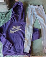 Nike hoodie en legging set met zilver logo - Maat XS, Kleding | Dames, Paars, Nike, Ophalen of Verzenden, Zo goed als nieuw