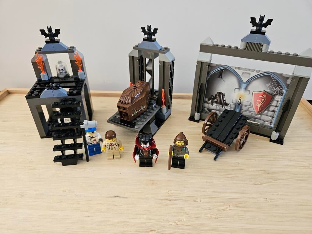 Lego set 1381, Vampire's Crypt, Ophalen of Verzenden, Zo goed als nieuw