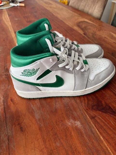 Nike Air Jordan 1 Mid groen/wit maat 43, Nike, Ophalen of Verzenden, Groen, Sneakers of Gympen