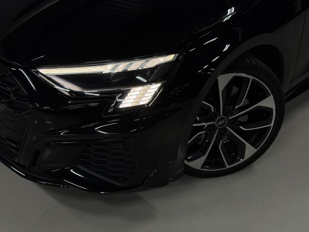 Audi S3 2.0 TFSI Quattro | Pano | B&O | HUD | Matrix | 310PK, S3, Gebruikt, Euro 6, 4 cilinders