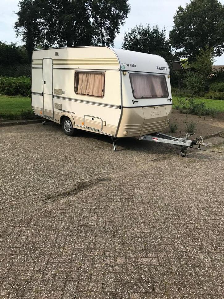 Fendt Caravan joker 395, 1979, Caravans en Kamperen, Caravans, Particulier, tot en met 3, Rondzit, Fendt, Fietsenrek, Kachel, Openslaande ramen