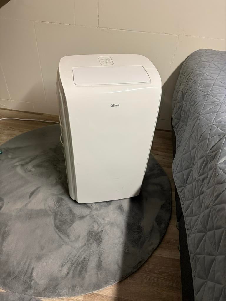 Airco Qlima P528, Ophalen, Zo goed als nieuw, Mobiele airco, 3 snelheden of meer
