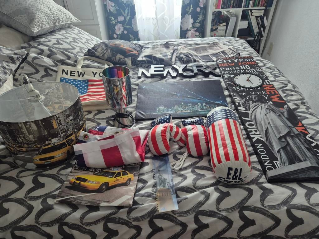 Slaap kamer accesoires,Thema New York, Ophalen of Verzenden, Tweepersoons, Hout, 140 cm