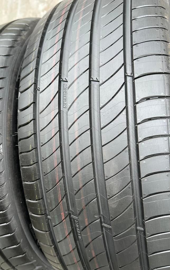 4 Stuks Michelin 215 45 18 Zomerbanden Inclusief Montage, 18 inch, 215 mm, Nieuw, Ophalen of Verzenden