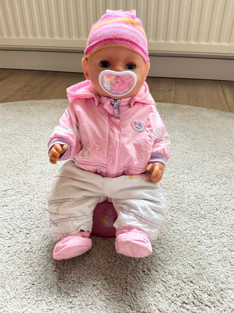 Baby Born pop Zapf Creation met vele extra’s!, Ophalen of Verzenden, Zo goed als nieuw, Babypop