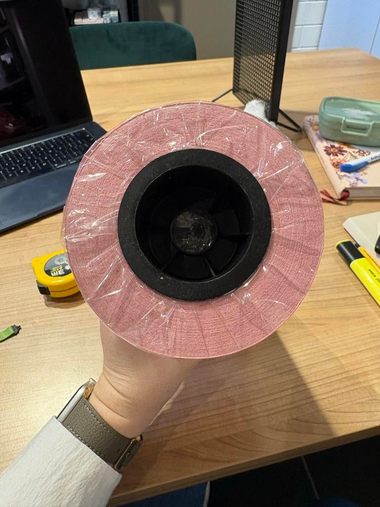 Cadeaupapier op rol hartjes, Diversen, Cadeaupapier, Ophalen of Verzenden, Nieuw