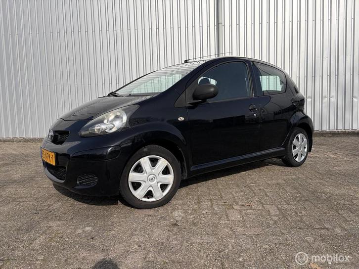 Toyota Aygo 1.0-12V Cool 5-DRS Airco Nieuwe Apk NL Auto, Auto's, Toyota, Bedrijf, Aygo, ABS, Airbags, Airconditioning, Alarm, Isofix