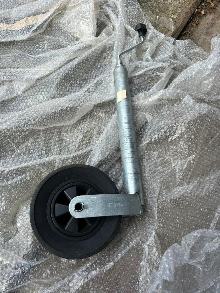 Neuswiel, Caravans en Kamperen, Caravan accessoires, Ophalen, Zo goed als nieuw