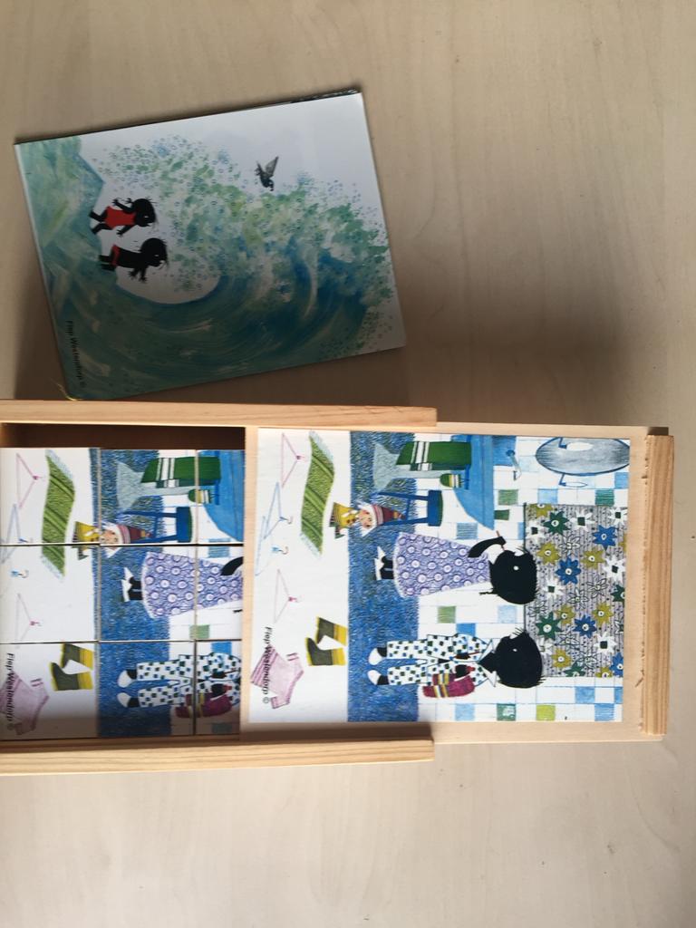Houten puzzel met boekje - Fiep Westendorp, 2 tot 4 jaar, 10 tot 50 stukjes, Ophalen of Verzenden, Zo goed als nieuw