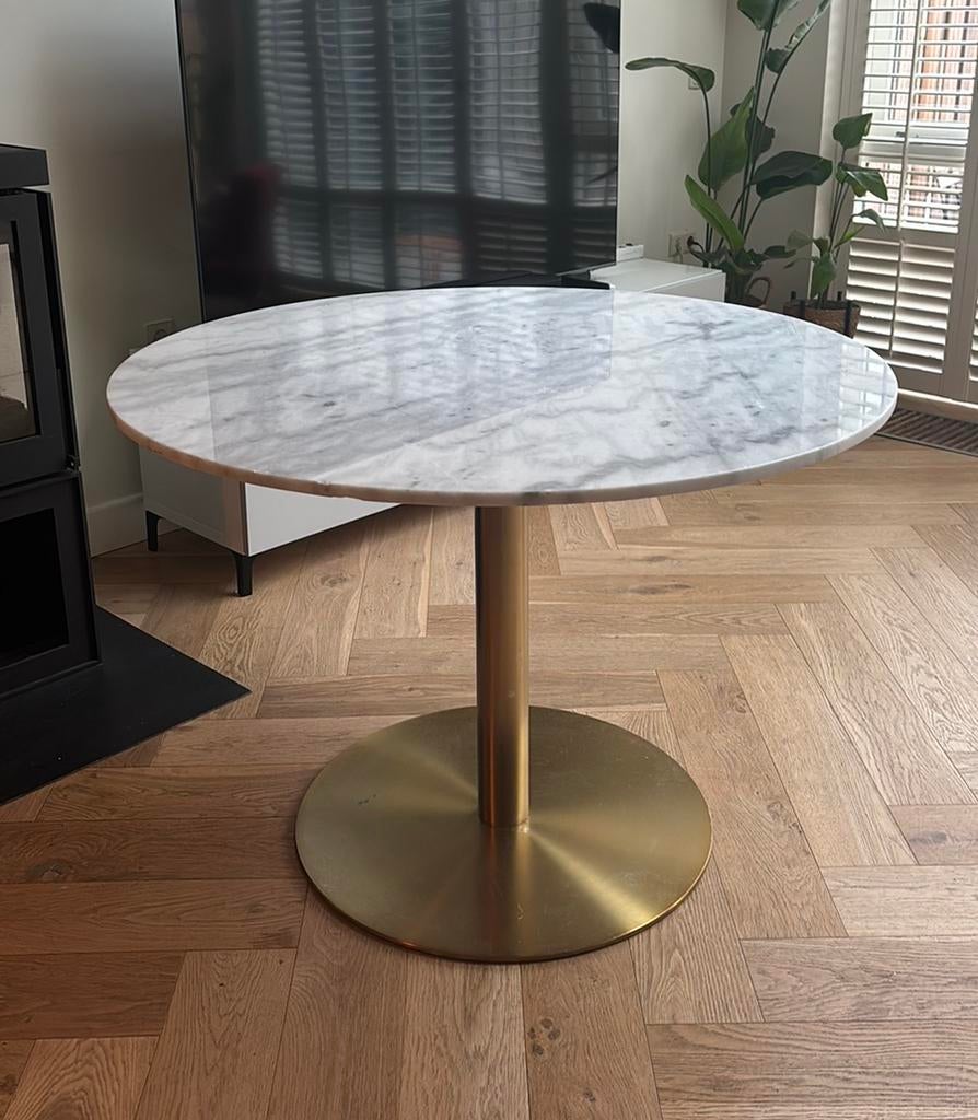 Marmeren ronde eettafel met gouden onderstel, Huis en Inrichting, Tafels | Eettafels, Ophalen, Zo goed als nieuw, Rond, 100 tot 150 cm
