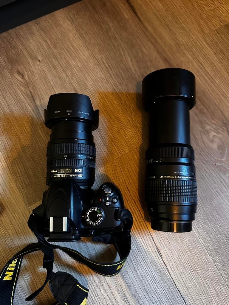 Nikon D3200 spiegelreflexcamera met twee lenzen, Ophalen, Gebruikt, Spiegelreflex, Nikon