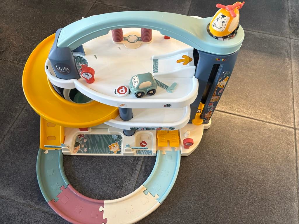 Little Smoby Garage - Speelplezier voor de kleintjes, Ophalen, Gebruikt