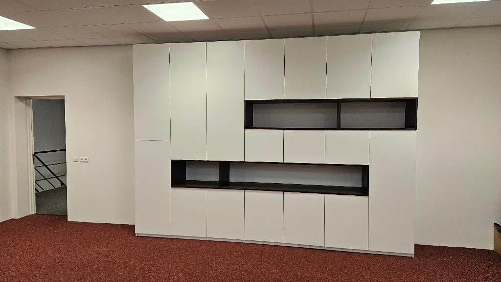 Maatwerk kastenwand voor kantoor of woning, Ophalen, 200 cm of meer, 300 cm of meer, 25 tot 50 cm