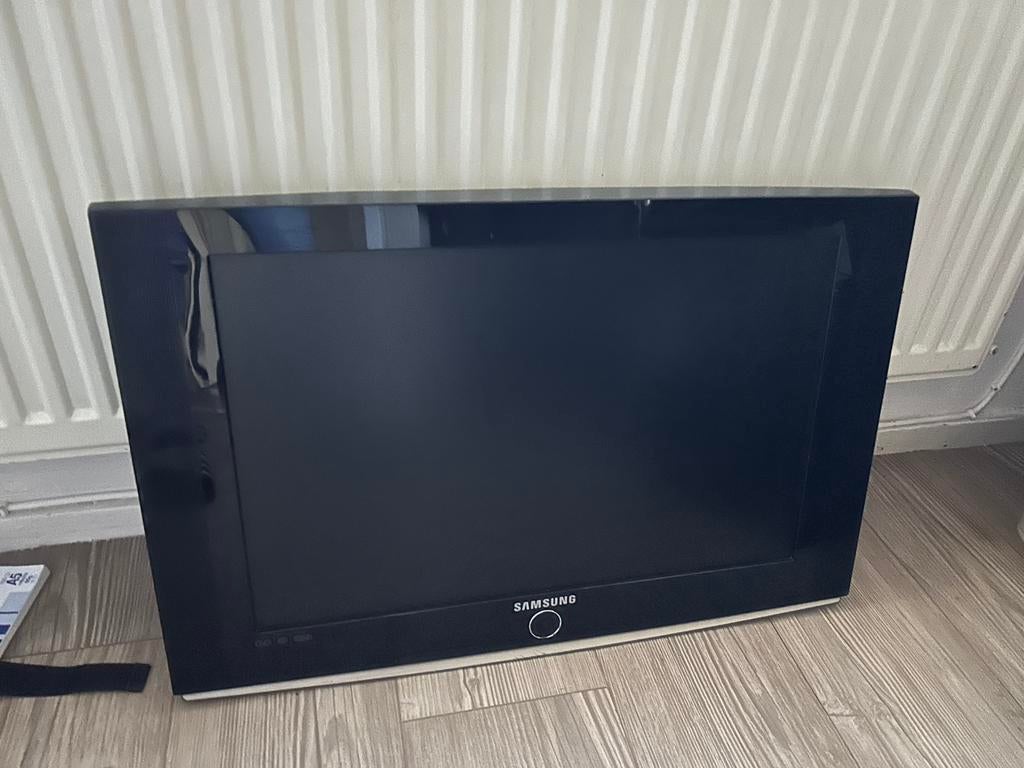 Gratis samsung tv zonder afstandbediening en voet, Audio, Tv en Foto, Televisies, Ophalen, Gebruikt, 50 Hz, Samsung