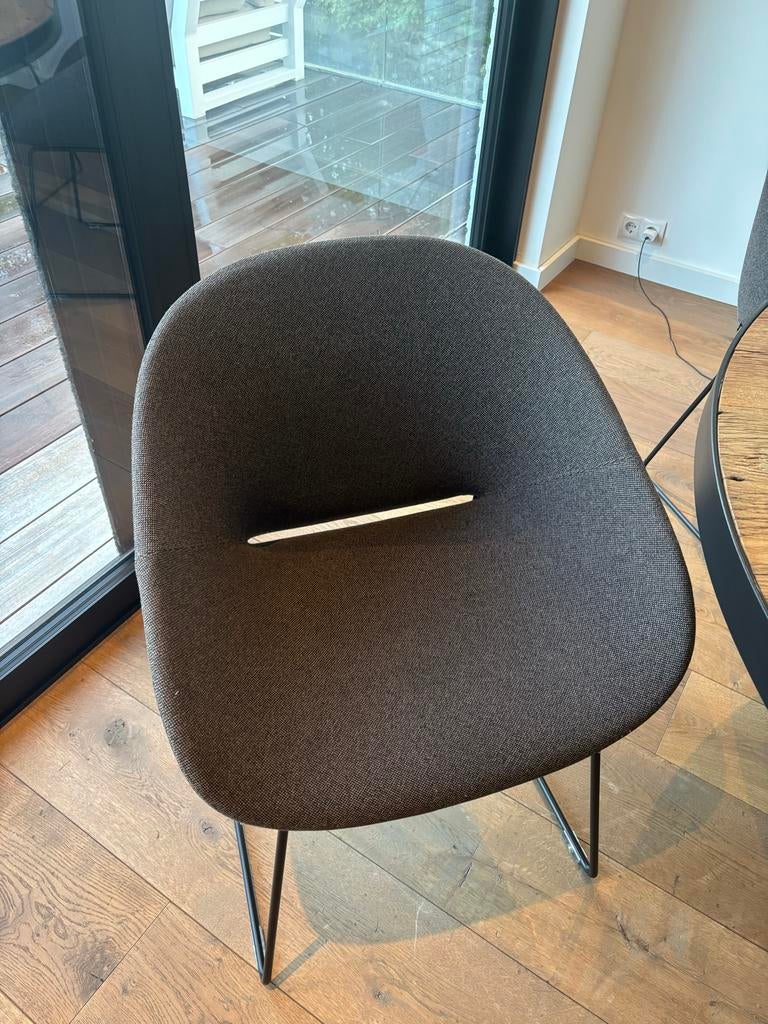 Artifort eetkamerstoelen model Beso Set van 5, Ophalen of Verzenden, Zo goed als nieuw, Vijf, Zes of meer stoelen, Stof