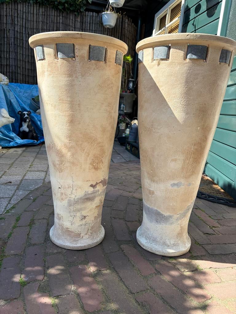 Set van 2 grote terracotta vazen, taps toelopend, 77 cm hoog, Tuin en Terras, Ophalen, Gebruikt