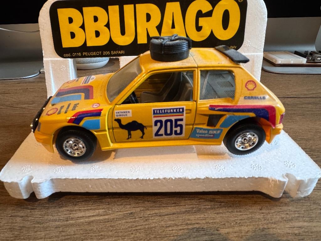 Peugeot 205 Safari 1:24, Ophalen of Verzenden, Nieuw, Auto, Bburago