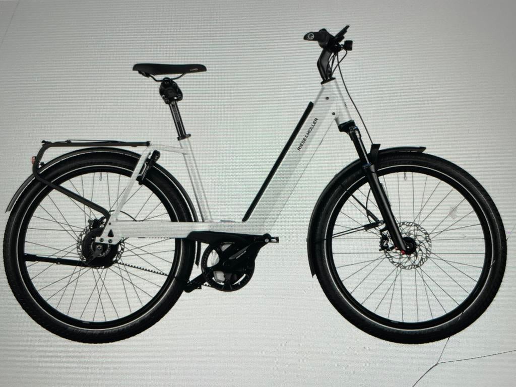 Let op: de witte is er nog goed onderhouden riese & Muller, Ophalen, Gebruikt