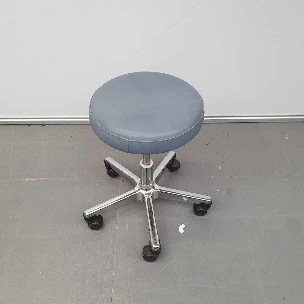 Medische kruk - blauwe/grijze skai, Ophalen, In hoogte verstelbaar, Gebruikt, Hout