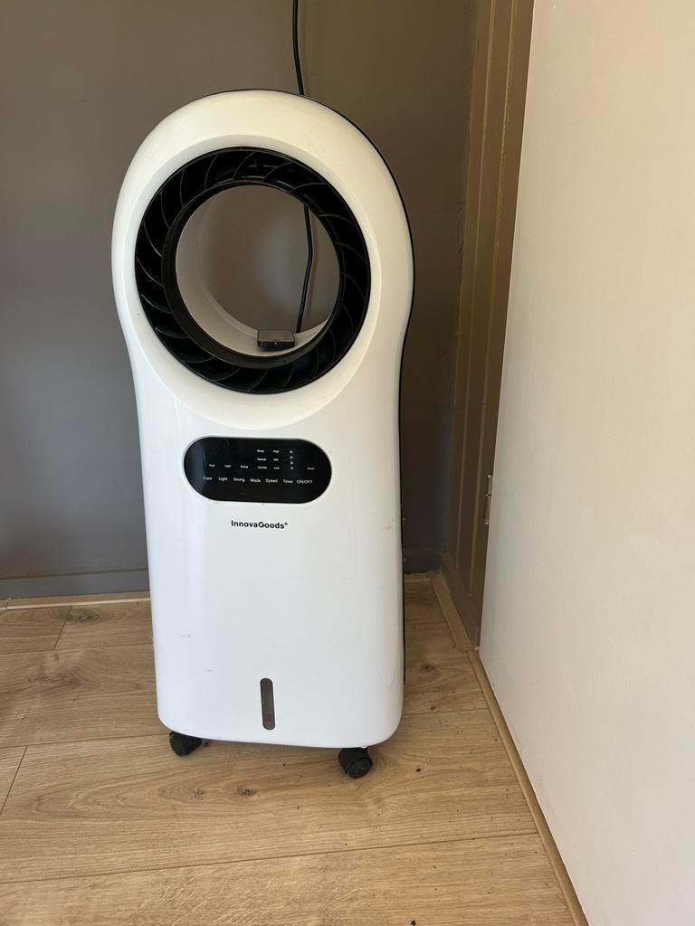 Luchtkoeler/airco, Ophalen, Gebruikt, Minder dan 60 m³, 3 snelheden of meer