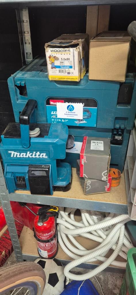 2 lege Makita Mboxen, Ophalen