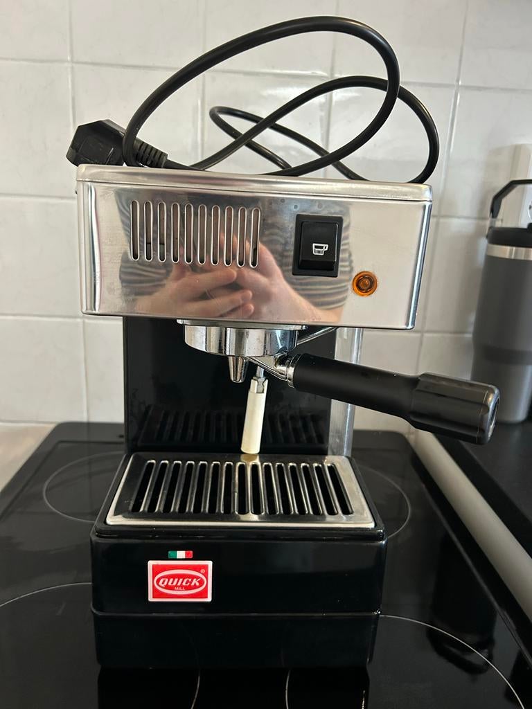 Quick Mill 0810 Espresso Apparaat - Compact en Stijlvol, Witgoed en Apparatuur, Koffiezetapparaten, Gebruikt, Gemalen koffie, Espresso apparaat