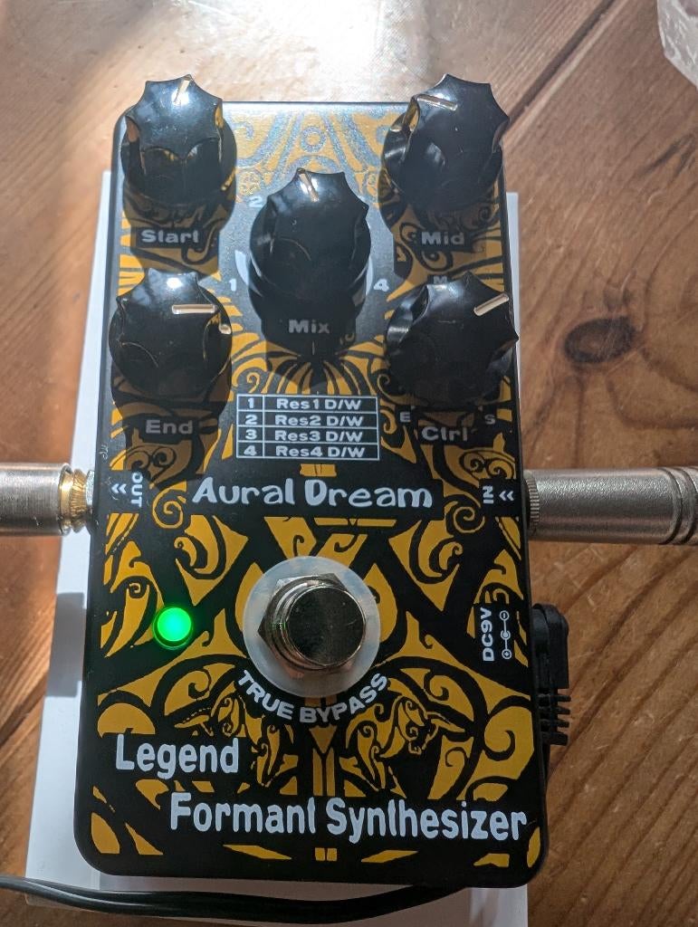Aural Dream - legend formant synthesizer (autowah? talkbox?), Muziek en Instrumenten, Effecten, Ophalen of Verzenden, Nieuw, Wah Wah