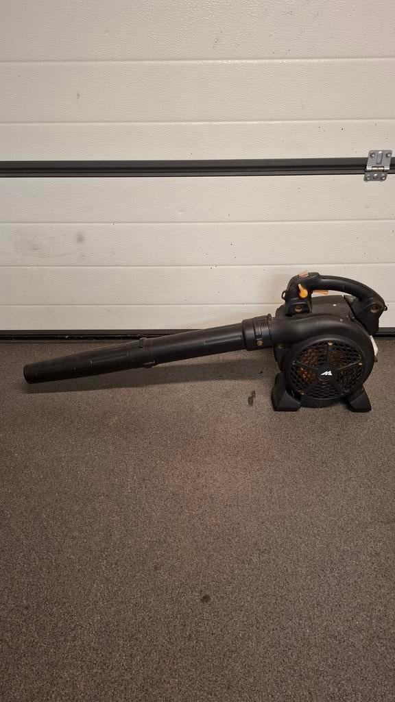 Mcculloch GB322 bladblazer opknapper defect onderdelen, Tuin en Terras, Bladblazers, Ophalen, Benzine, Gebruikt, Handgedragen