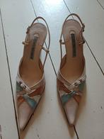 Pumps merk Luciano padovan maat 37, Ophalen, Gedragen