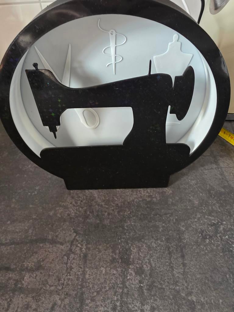 Naaimachine ledlamp - Uniek Cadeau voor Naaiers, Ophalen of Verzenden, Zo goed als nieuw, Modern, Creatief, Hobby