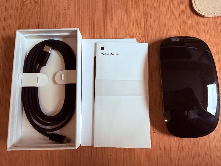 Apple Magic Mouse, Computers en Software, Muizen, Nieuw, Muis, Linkshandig, Rechtshandig, Draadloos, Ergonomisch, Gaming muis